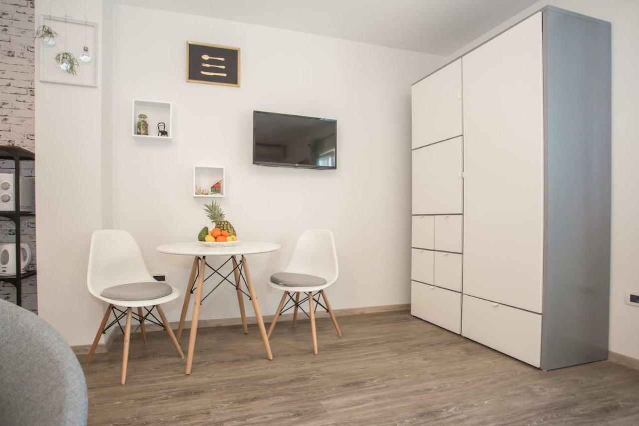 Caprice Studio Apartment Porec Luaran gambar